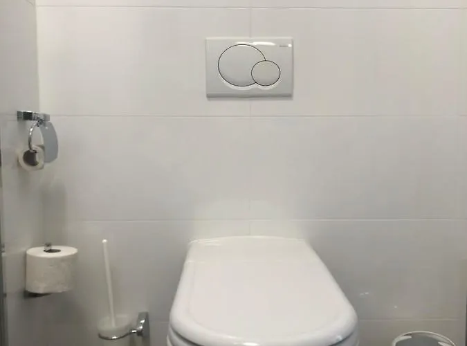 Weghuberhof * Biedermannsdorf